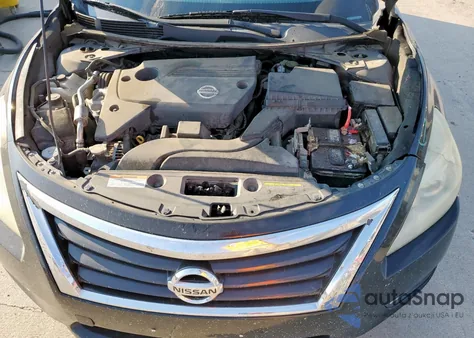 2015 Nissan Altima 2.5 из США, поврежденный, VIN 1N4AL3AP5FN400758